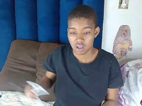 Snapshot of SexyyMandy chatting on 07-25-26, 08:34 SexyyMandy online show from 07-25-26, 08:34
