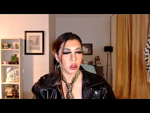 Snapshot of tsbigmilk chatting on 02-06-26, 09:23 tsbigmilk online show from 02-06-26, 09:23