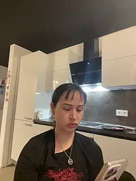 Just-Lilly online show from 04-15-26, 03:35