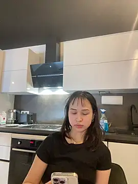 Snapshot of Just-Lilly chatting on 04-24-26, 02:19 Just-Lilly online show from 04-24-26, 02:19