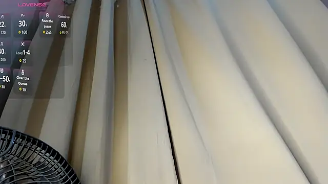 Lucia velez online show from 03-03-26, 02:28