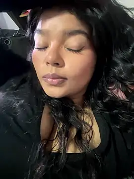 moonhelen online show from 04-01-26, 10:07