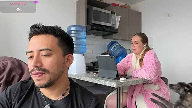 Snapshot of Sofii_n_Diego chatting on 02-13-26, 03:52 Sofii n Diego online show from 02-13-26, 03:52