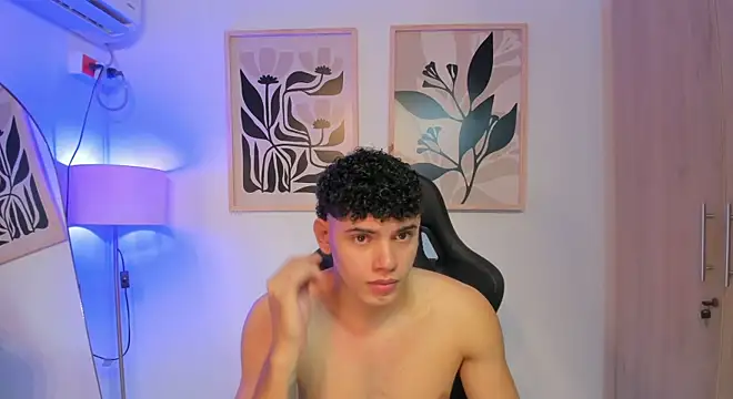 justin payn14 online show from 06-10-26, 12:26