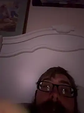 Snapshot of Isaiah383 chatting on 07-31-26, 04:12 Isaiah383 online show from 07-31-26, 04:12