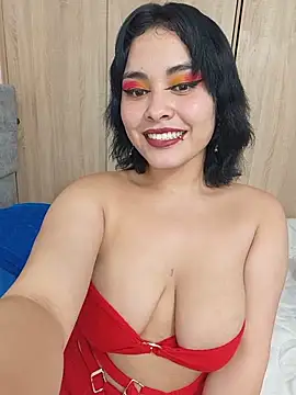 zoe love18 online show from 05-17-26, 02:42