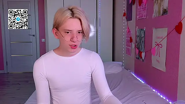 Ron Vilss online show from 04-28-26, 04:50