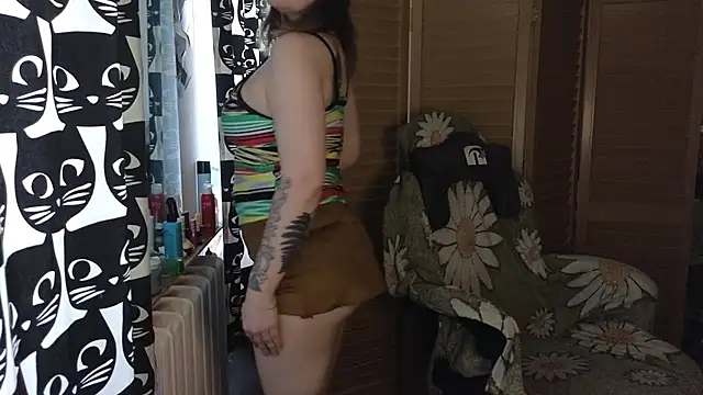 Ozalin  online show from 05-20-26, 11:27