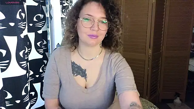 Ozalin  online show from 05-25-26, 08:20