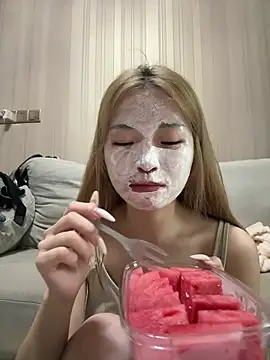 Snapshot of Rabbit-15 chatting on 05-31-26, 10:55 Rabbit-15 online show from 05-31-26, 10:55