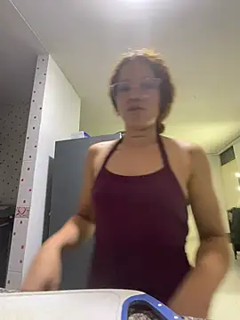 RED VIOLETH online show from 07-15-26, 02:06