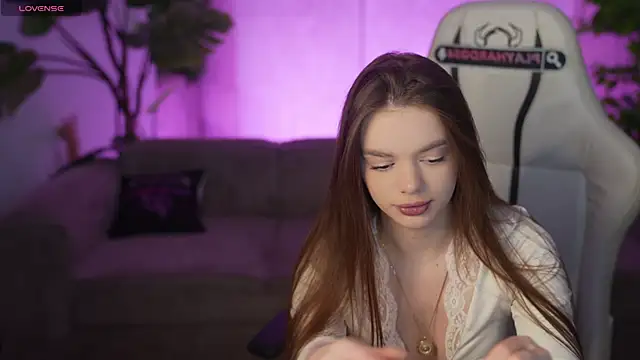 Snapshot of Zlata_Sky chatting on 06-02-26, 02:41 Zlata Sky online show from 06-02-26, 02:41