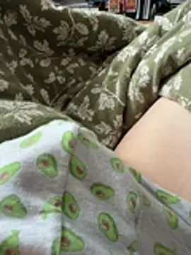 Snapshot of twankletoes1234 chatting on 02-11-26, 11:48 twankletoes1234 online show from 02-11-26, 11:48