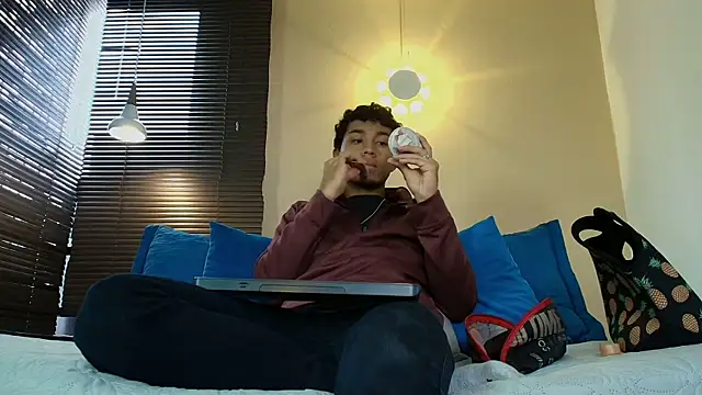 Damon Salvarote S online show from 03-25-26, 01:06