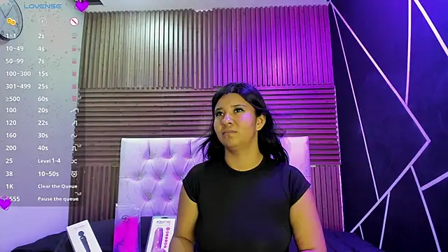 Snapshot of shaden_ chatting on 05-23-26, 10:36 shaden online show from 05-23-26, 10:36