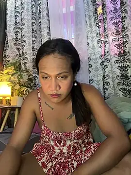 Queen-barbie online show from 05-23-26, 01:55