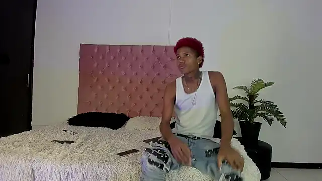 im oleiderr online show from 04-11-26, 07:18