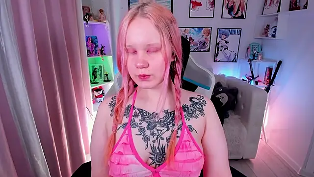 AnnieVibe online show from 03-18-26, 05:38