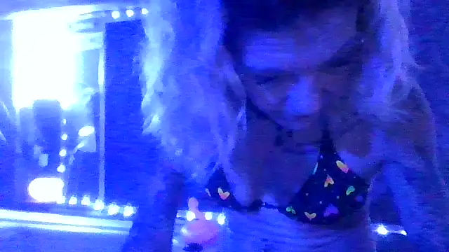 CrystalMaria8 online show from 07-21-26, 07:11