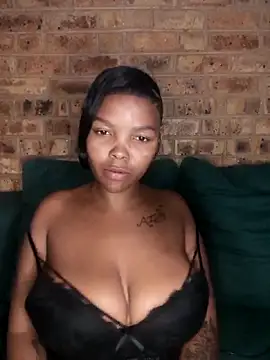 Snapshot of theedevilsexer chatting on 03-04-26, 10:43 theedevilsexer online show from 03-04-26, 10:43