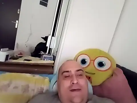 vitalik66679 online show from 02-15-26, 07:51