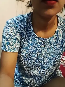 Saxy bhabhi79 online show from 05-19-26, 04:35