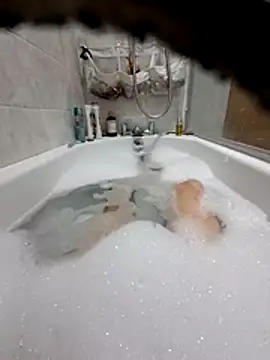 Snapshot of Ukcoiple chatting on 03-06-26, 05:20 Ukcoiple online show from 03-06-26, 05:20