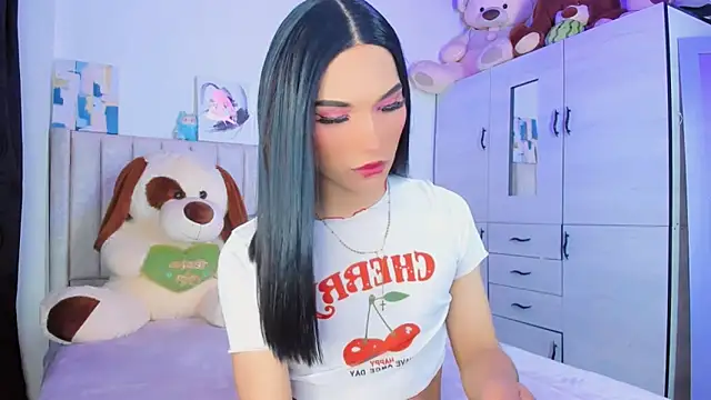 Snapshot of baby_cleo_ chatting on 02-03-26, 12:53 baby cleo online show from 02-03-26, 12:53