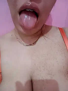 kamilia sexyy online show from 04-06-26, 04:19