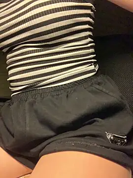 Luna Babyyy online show from 04-13-26, 08:25