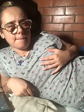 cristalprincess  online show from 02-04-26, 05:24