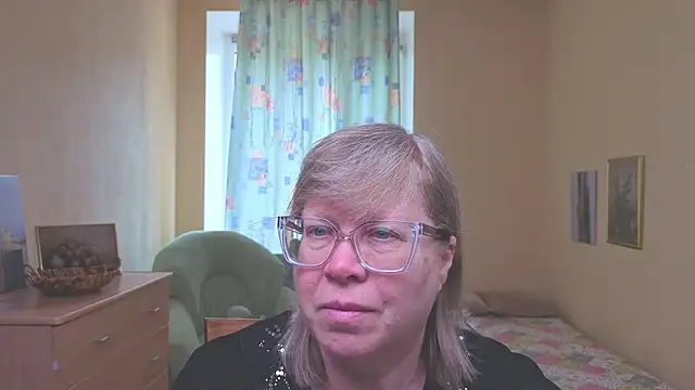 Emma Eclipsee online show from 03-21-26, 11:59