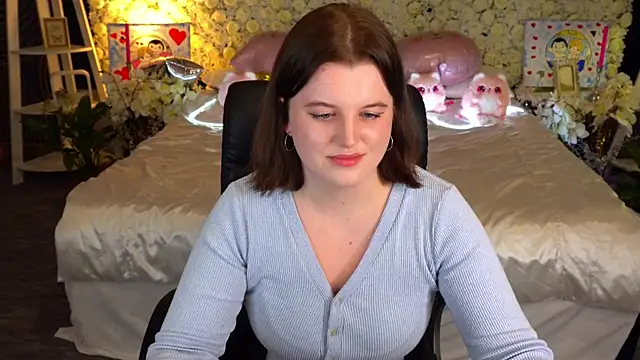 KristiFoxy online show from 04-09-26, 07:08