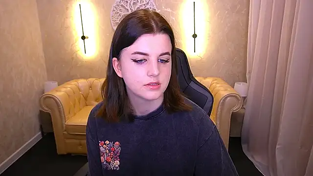 KristiFoxy online show from 07-27-26, 05:42