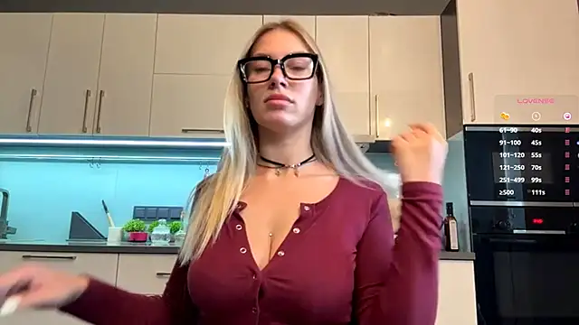 SoftnessMila online show from 06-27-26, 08:14