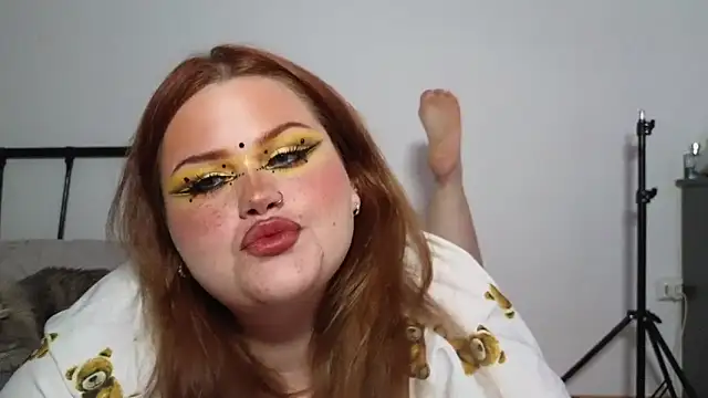 Gloria Thomas online show from 04-02-26, 02:09