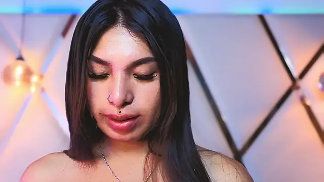 MeelFox online show from 04-04-26, 02:03