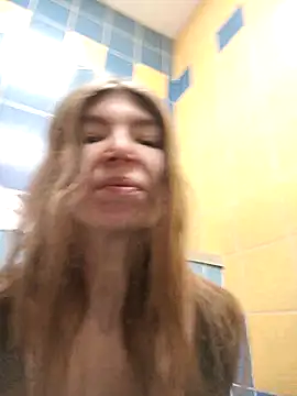 Snapshot of Bubble_Chloe chatting on 02-26-26, 02:49 Bubble Chloe online show from 02-26-26, 02:49