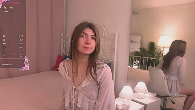 Snapshot of Bubble_Chloe chatting on 03-09-26, 02:10 Bubble Chloe online show from 03-09-26, 02:10