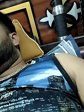 MrCurioX online show from 04-08-26, 02:17