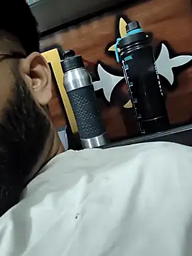 MrCurioX online show from 04-19-26, 02:38