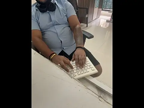 Rah0091 online show from 03-17-26, 08:50