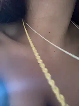 Snapshot of ALINA_EF chatting on 02-17-26, 12:34 ALINA EF online show from 02-17-26, 12:34