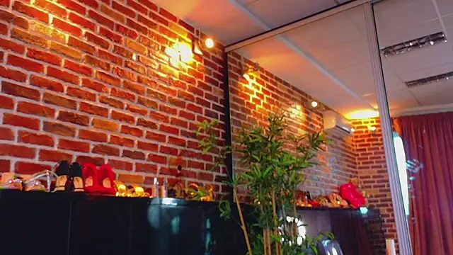 Ivorym00n online show from 06-15-26, 05:53