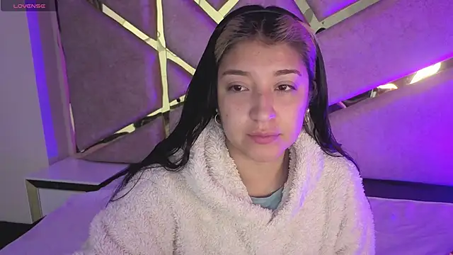 Dahiana Dmour  online show from 03-10-26, 12:21