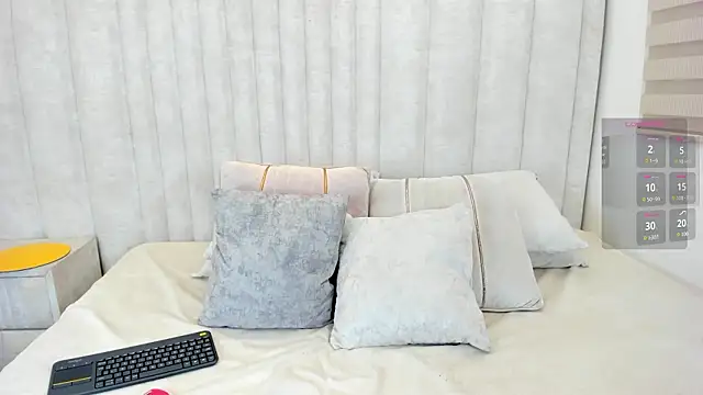  im candy online show from 03-19-26, 08:24