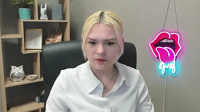 SweetLilyxo online show from 02-27-26, 02:39