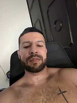 jekvalentino online show from 07-29-26, 11:14