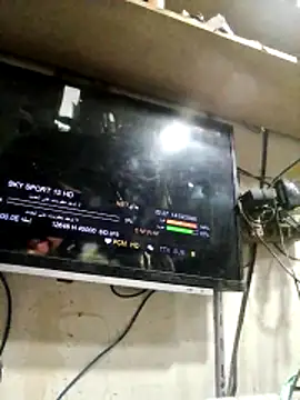 Snapshot of Aww21 chatting on 02-14-26, 10:28 Aww21 online show from 02-14-26, 10:28