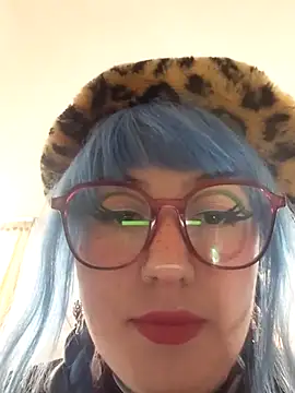 Snapshot of ciindy_ink chatting on 05-20-26, 04:24 ciindy ink online show from 05-20-26, 04:24